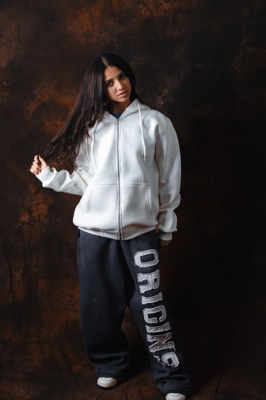 Classic zip hoodie White